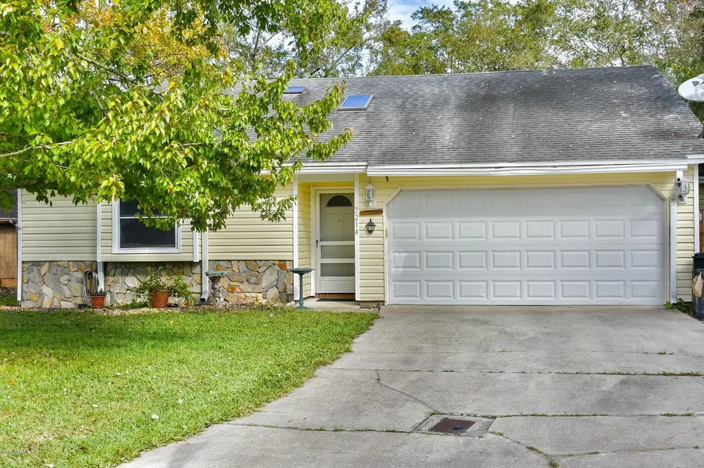 2214 Albury Court Middleburg FL 32068