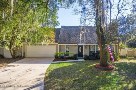 4540 Carolyn Cove Lane N Jacksonville FL 32258