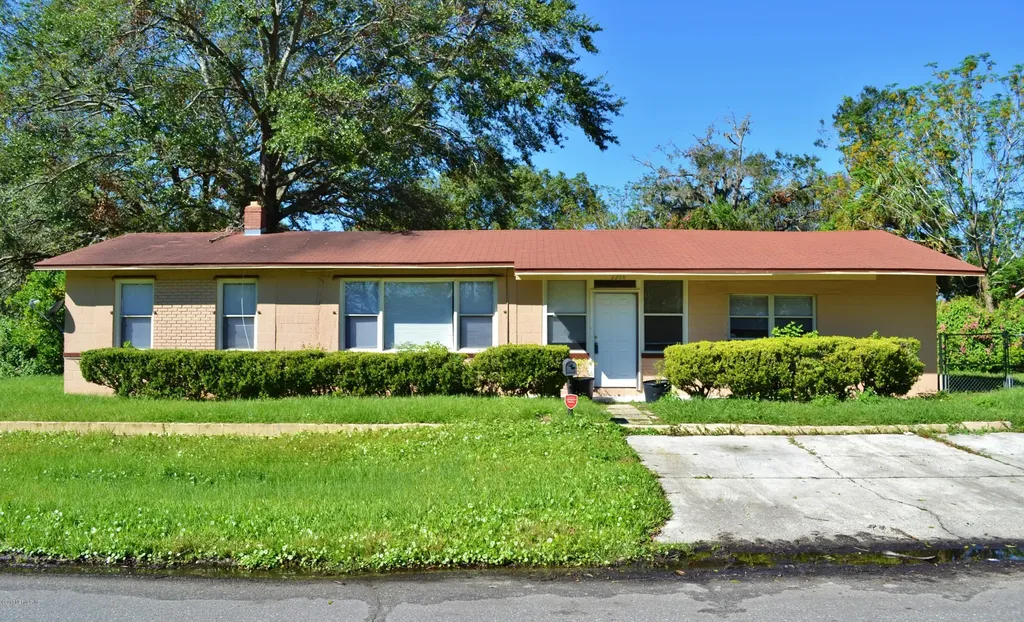 2266 Harvester Street Jacksonville FL 32210