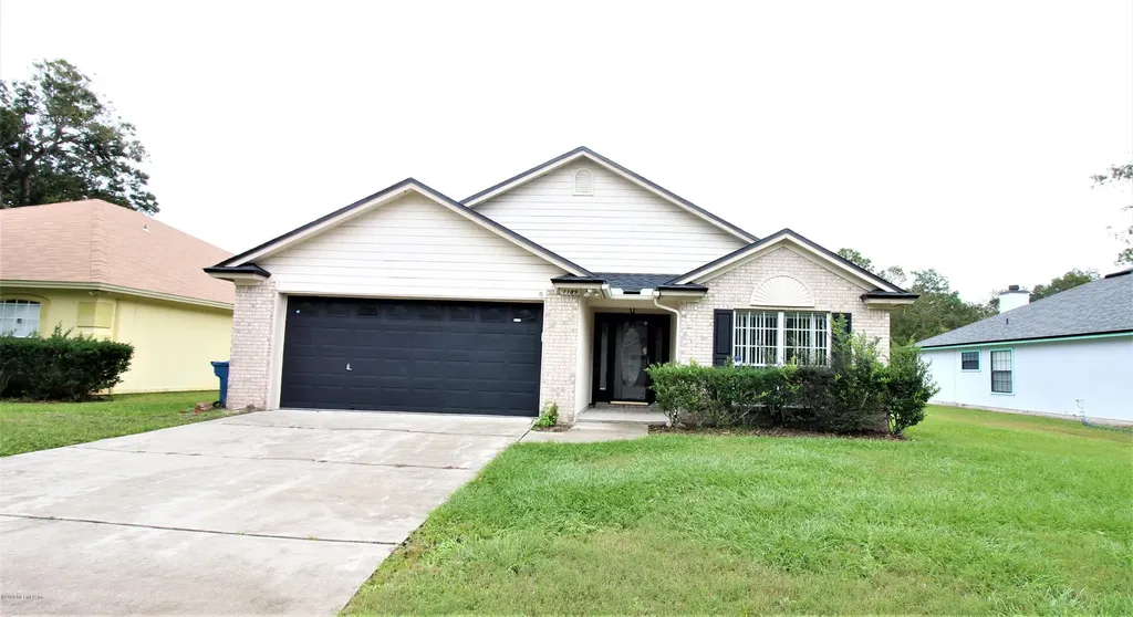 1189 American Eagle Lane Jacksonville FL 32225