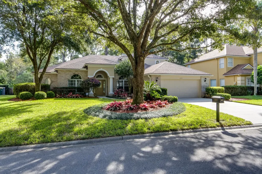 8693 Ethans Glen Terrace Jacksonville FL 32256