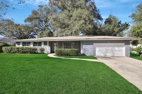 1666 Westminister Avenue Jacksonville FL 32210