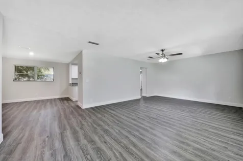 1666 Westminister Avenue Jacksonville FL 32210