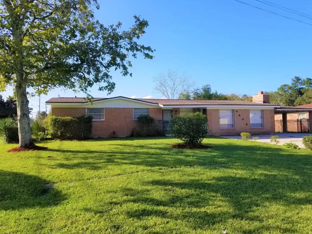 9806 Priory Avenue Jacksonville FL 32208