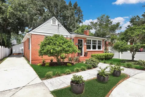 1217 Inwood Terrace Jacksonville FL 32207