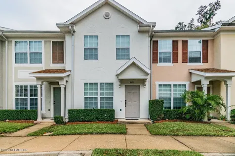 8435 Thornbush Court Jacksonville FL 32216