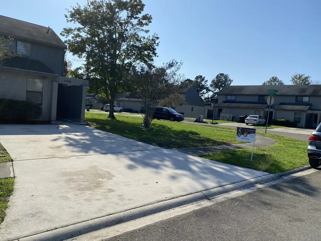 5584 Greatpine Lane S Jacksonville FL 32244