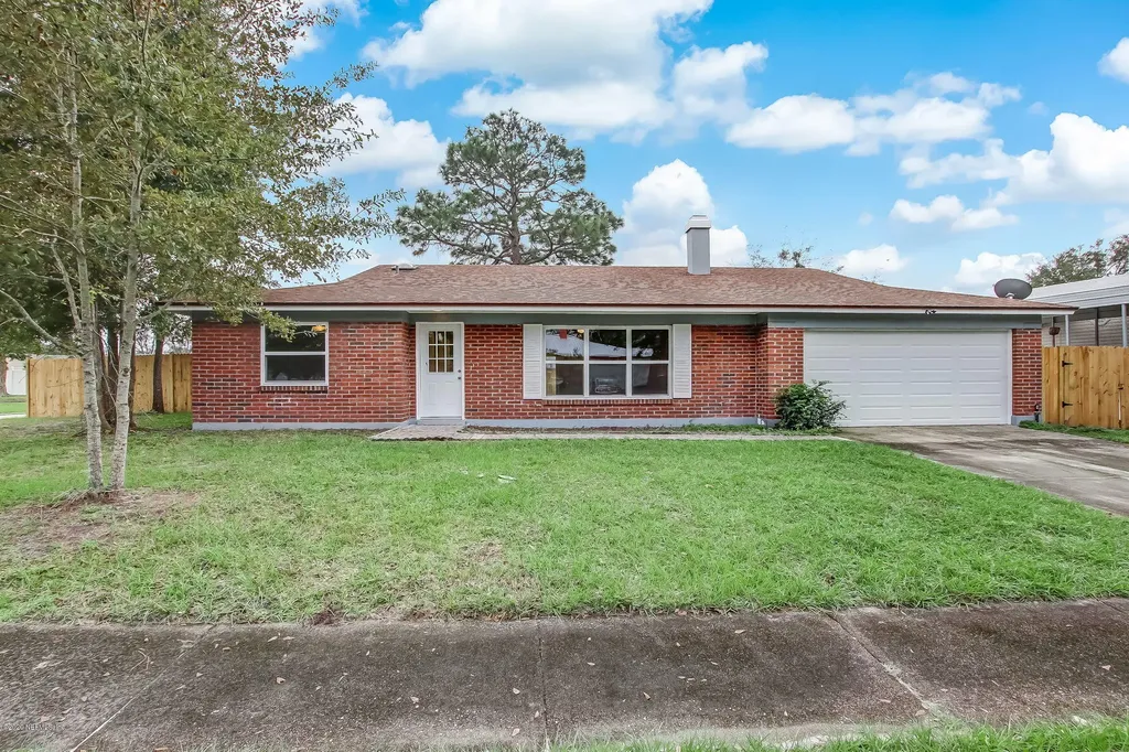 8210 Sailmaker Lane Jacksonville FL 32210