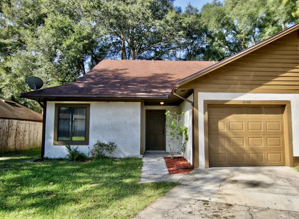 2180 Derringer Circle W Jacksonville FL 32225