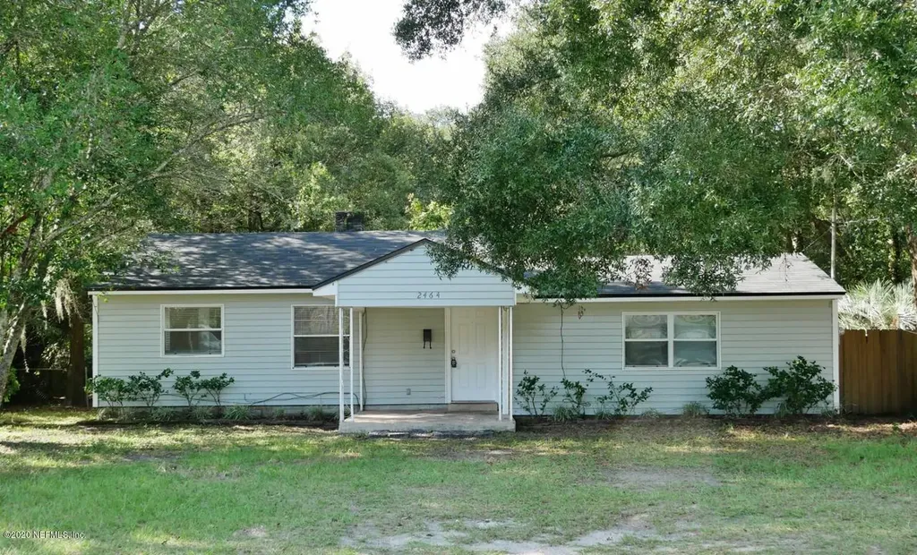 2464 Peach Drive Jacksonville FL 32246