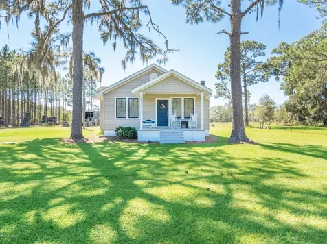26139 Willie Hodges Road Hilliard FL 32046