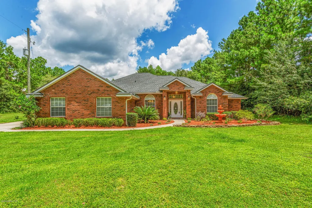 3235 Lannie Road Jacksonville FL 32218