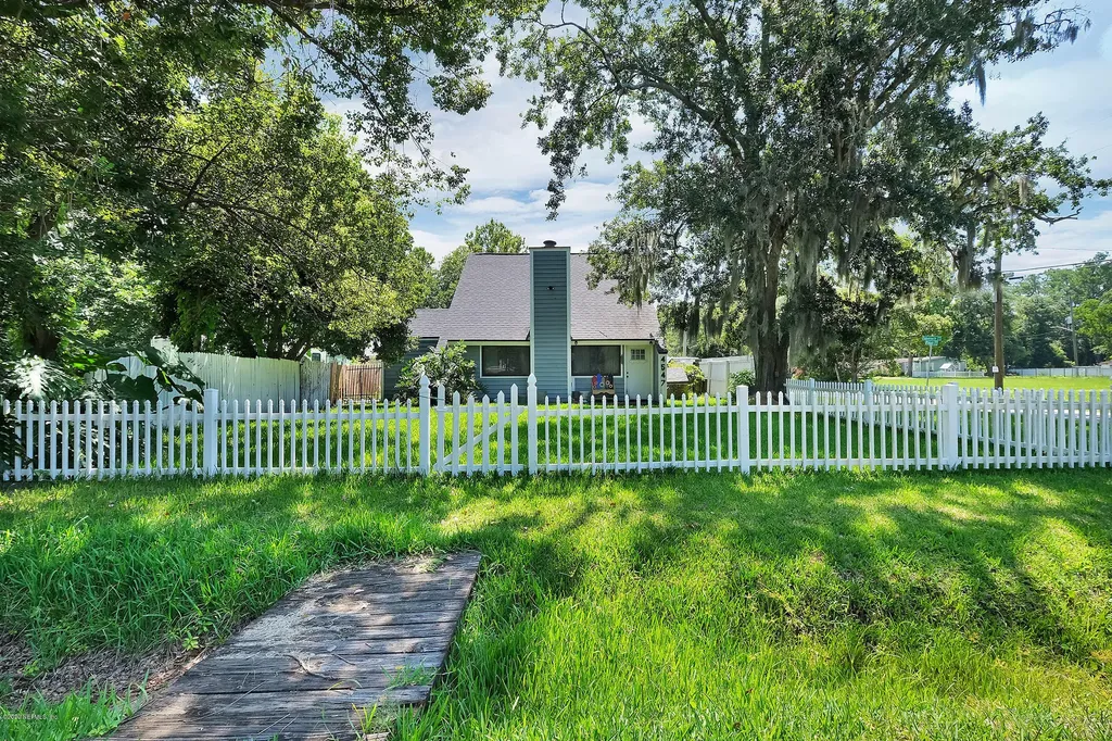 4547 Cambria Street Jacksonville FL 32207