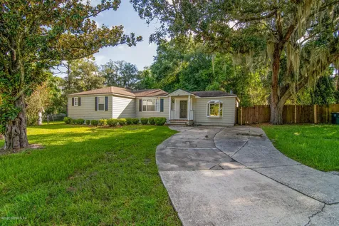 9601 Macarthur Court S Jacksonville FL 32216