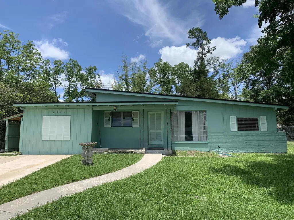 8201 Bazaine Drive Jacksonville FL 32210