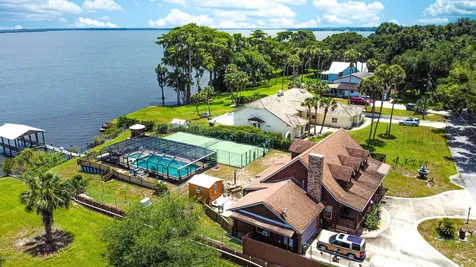 520 N Lake Street Crescent City FL 32112