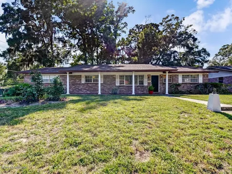 8470 Lynda Sue Lane W Jacksonville FL 32217