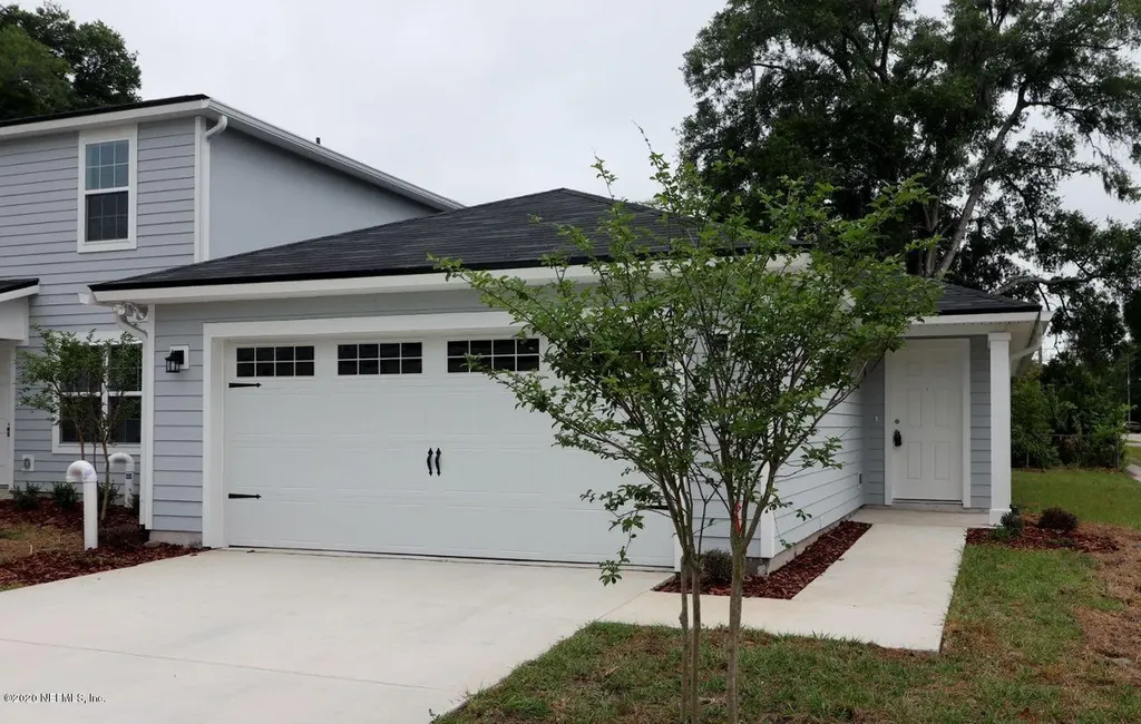 8349 Berry Avenue Jacksonville FL 32211
