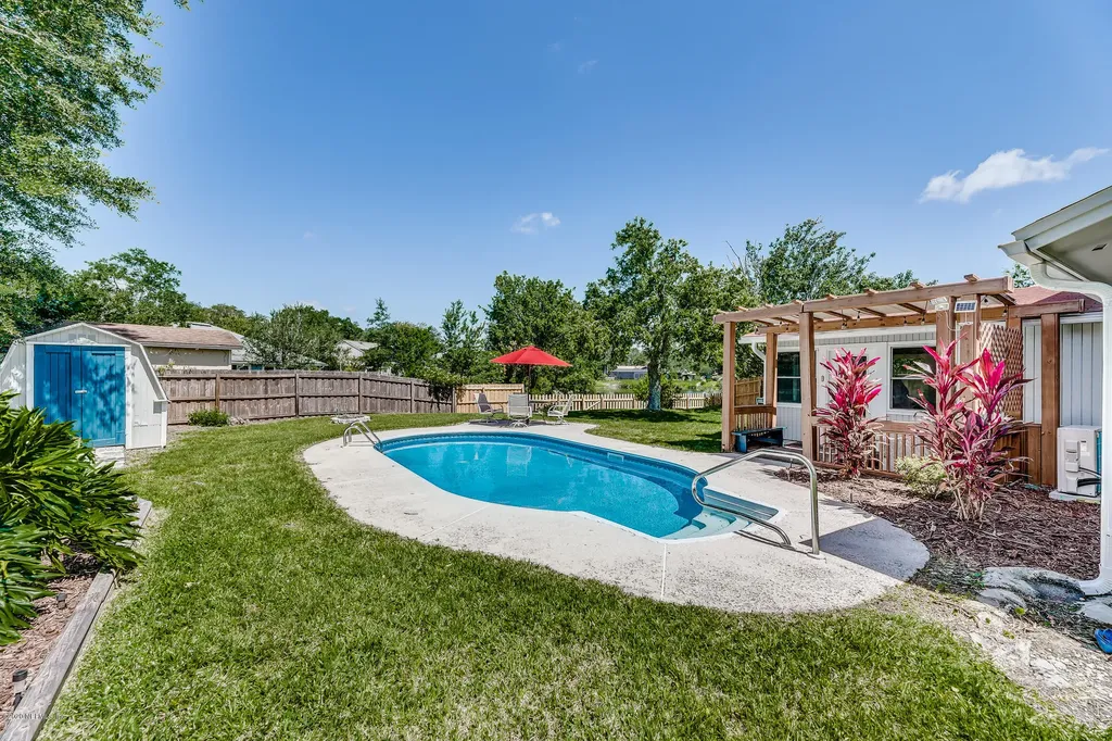 12526 Gentle Knoll Court Jacksonville FL 32258