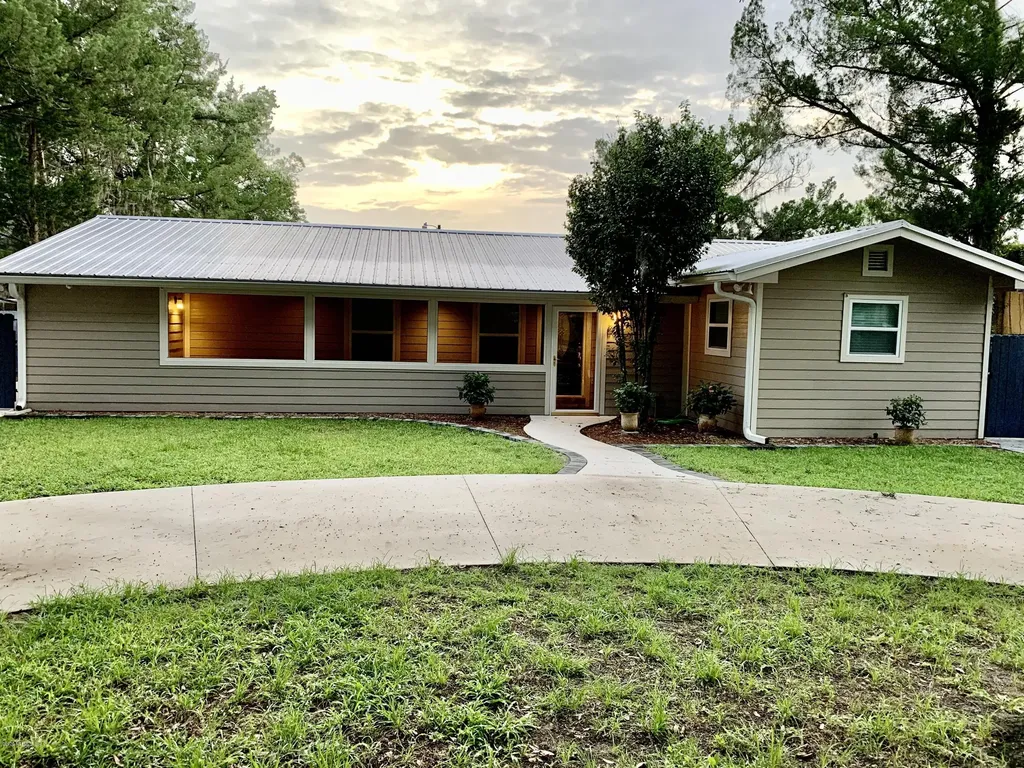 806 Florence Street Palatka FL 32177