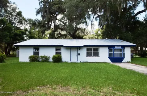 602 Magnolia Avenue Crescent City FL 32112