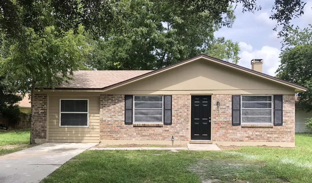 5203 La Ventura Court W Jacksonville FL 32210
