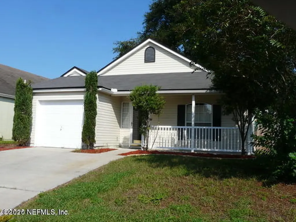 1171 Homard Boulevard E Jacksonville FL 32225