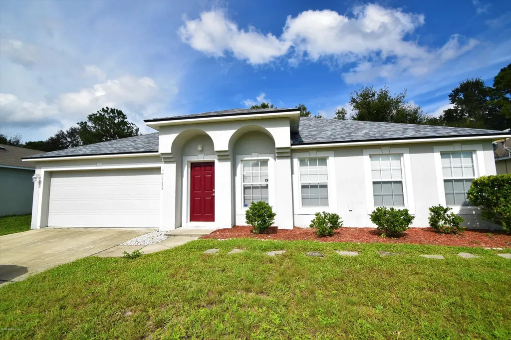 3253 Garden Acres Court W Jacksonville FL 32208