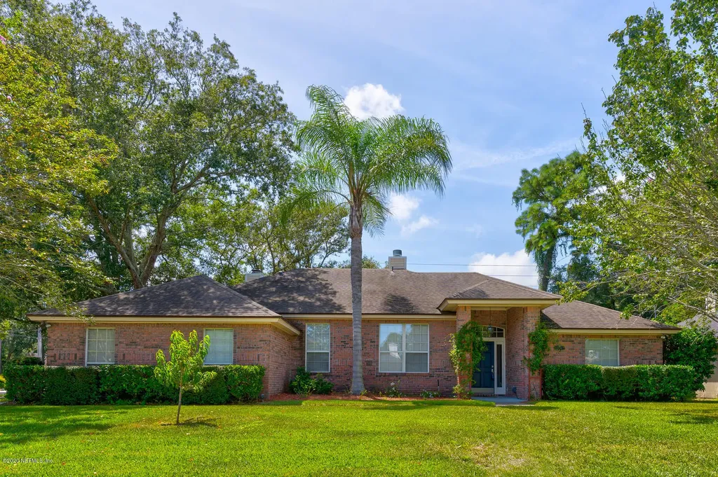 2130 Softwind Trail W Jacksonville FL 32224