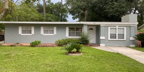 2915 Brackridge Boulevard W Jacksonville FL 32216