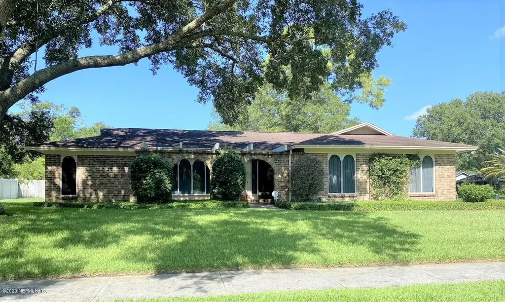 2432 Castaway Drive Jacksonville FL 32224