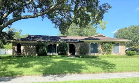 2432 Castaway Drive Jacksonville FL 32224