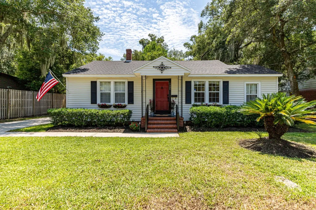 1904 Felch Avenue Jacksonville FL 32207
