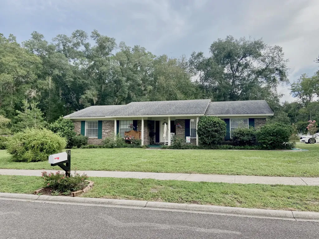 8 Canterbury Court Orange Park FL 32065