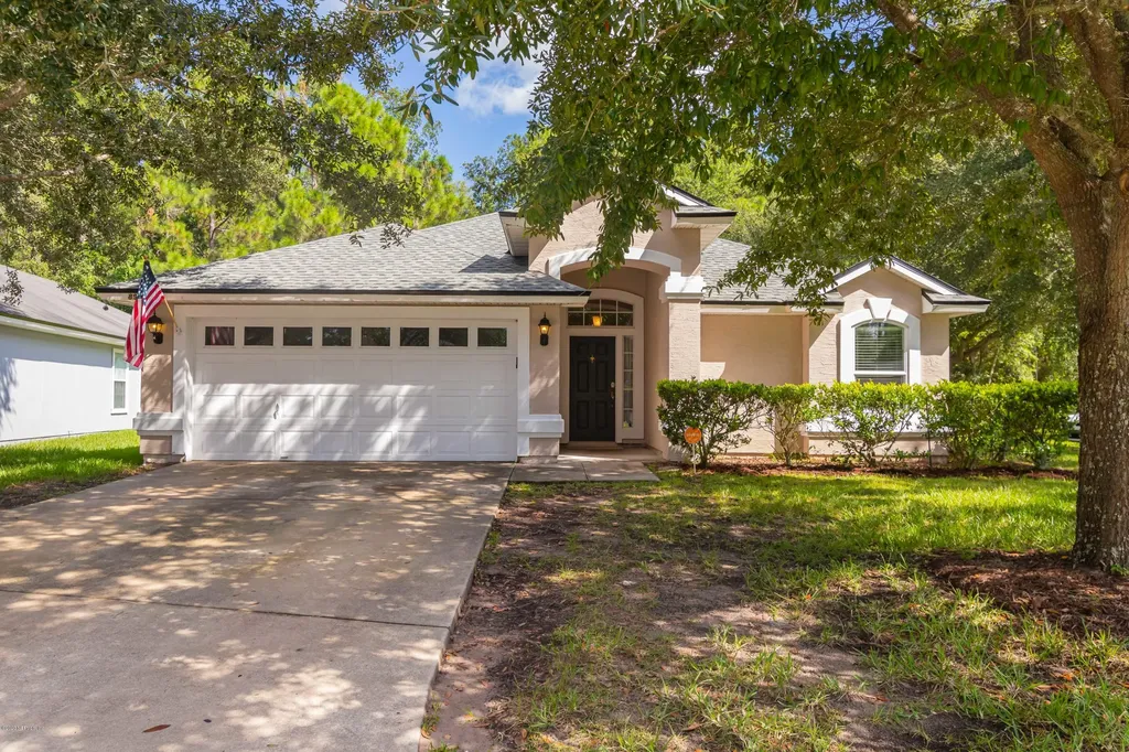 8931 Fallsmill Drive Jacksonville FL 32244