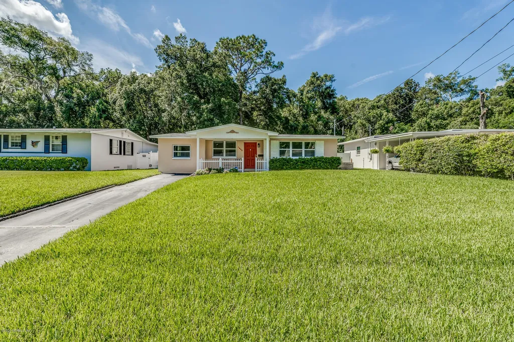 1860 Embassy Drive Jacksonville FL 32207