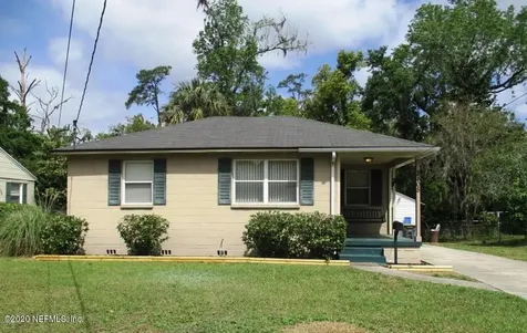 2105 Lordun Terrace Jacksonville FL 32207