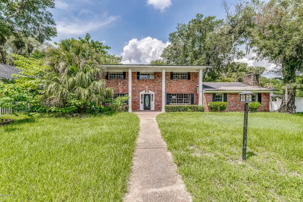 3932 Cherokee Villa Lane Jacksonville FL 32277