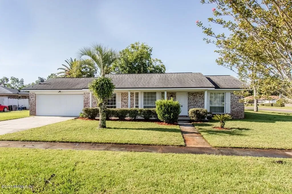 1695 Yew Court Orange Park FL 32073