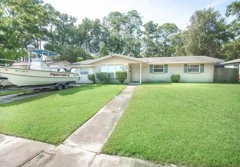 5180 Clarendon Road Jacksonville FL 32205