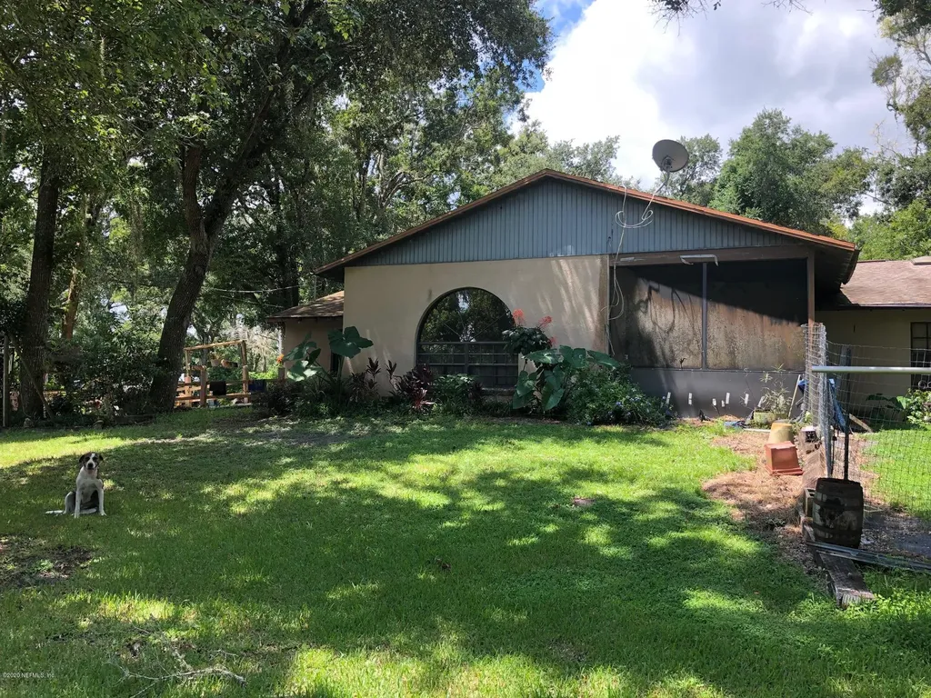289 Saturday Drive Oak Hill FL 32759