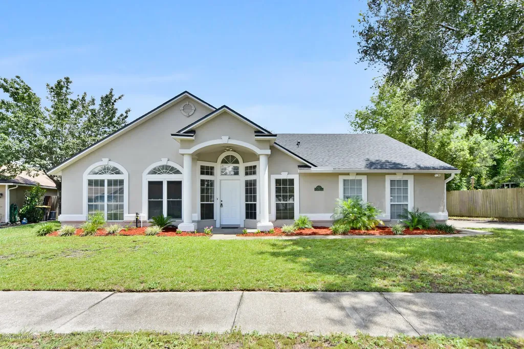7671 Pilgrims Trace Drive Jacksonville FL 32244
