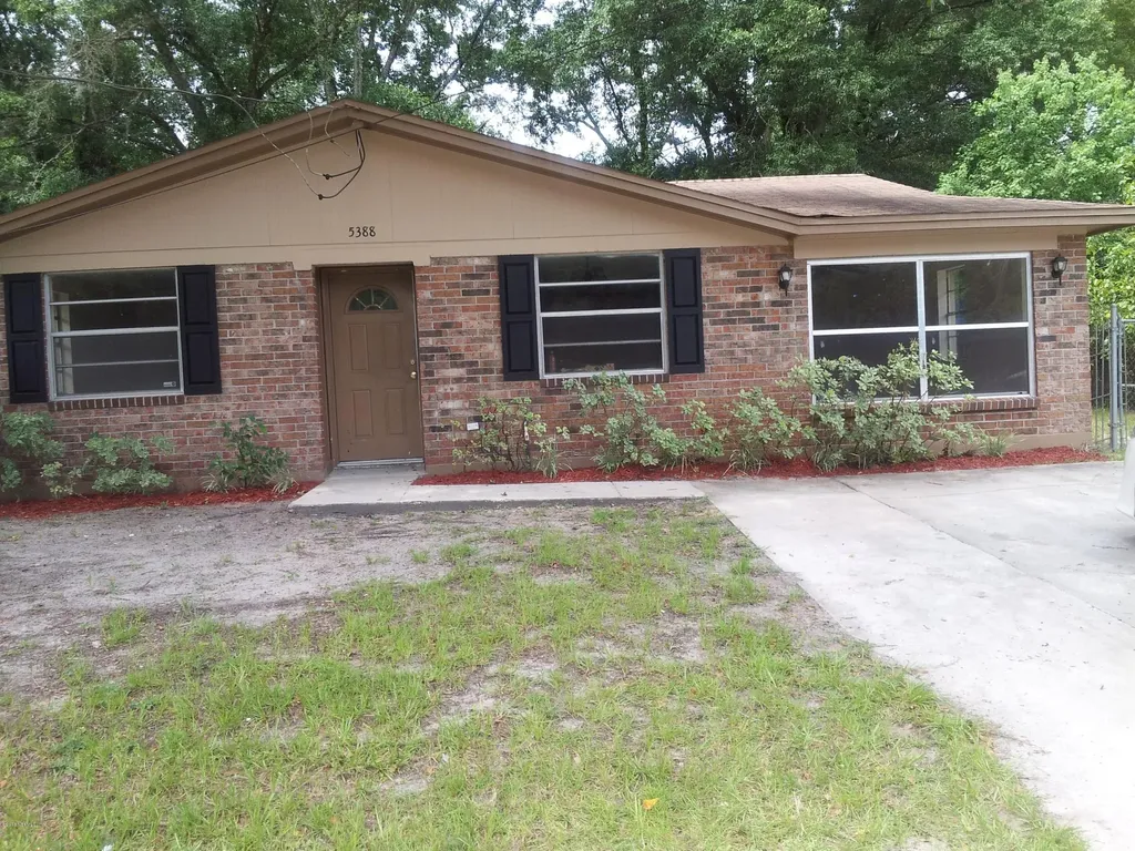 5388 Tubman Drive S Jacksonville FL 32219