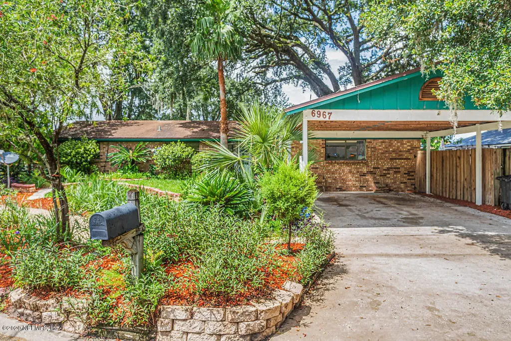 6967 Gribbin Court Jacksonville FL 32210