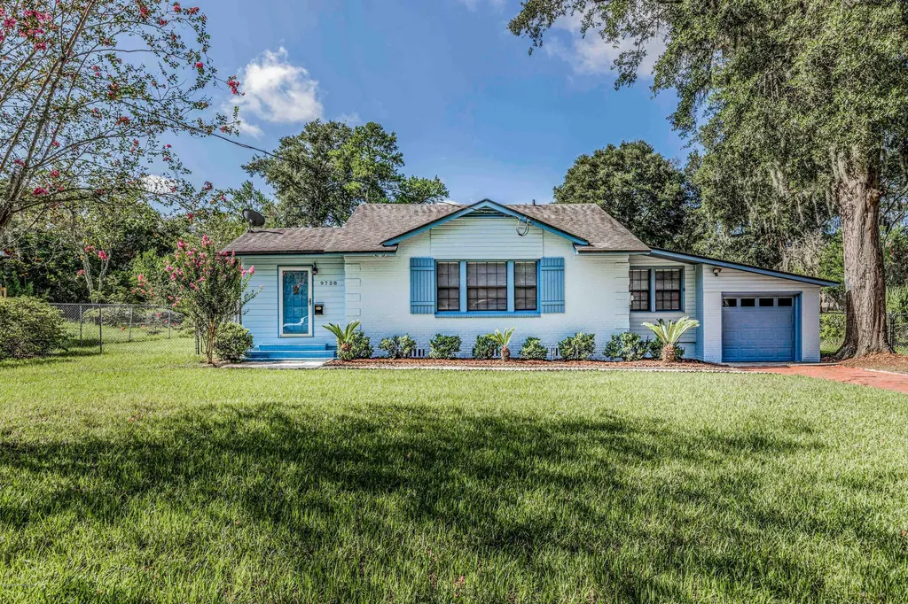 9728 Lily Road Jacksonville FL 32246