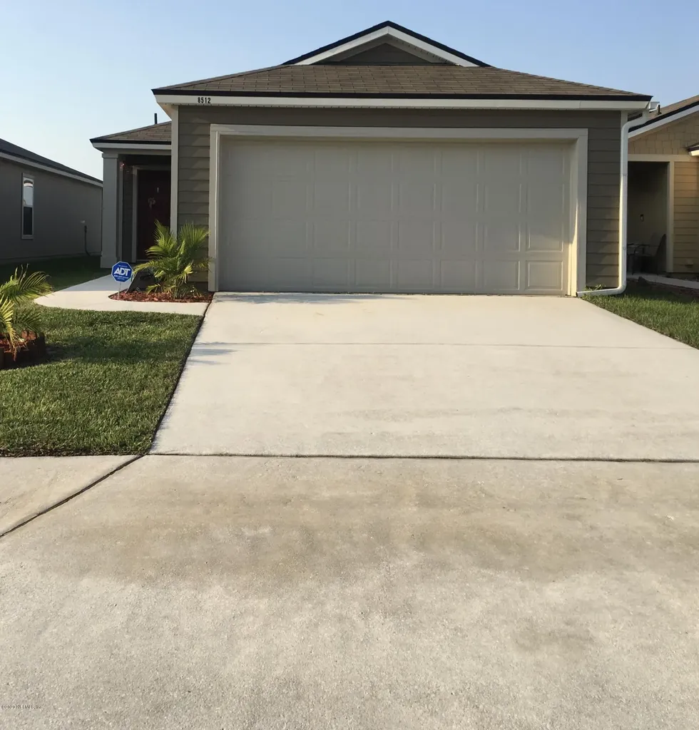 8512 Julia Marie Circle Jacksonville FL 32210