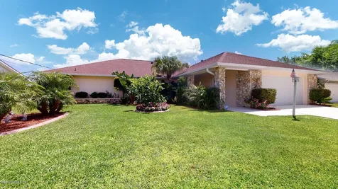 9 Clearview Court S Palm Coast FL 32137
