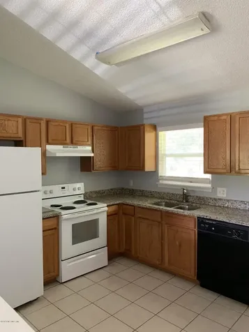 5863 105th Street Jacksonville FL 32244