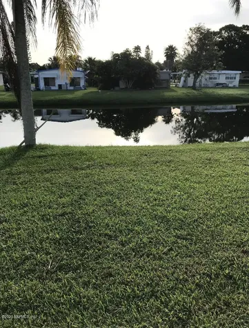 4 Alta Loma Port St. Lucie FL 34952