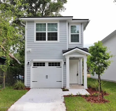 8827 Dandy Avenue Jacksonville FL 32211
